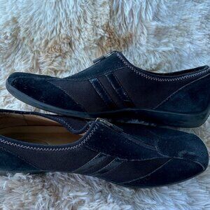 Naturalizer Shoes Black front zip Suede - 9 .5 Narrow